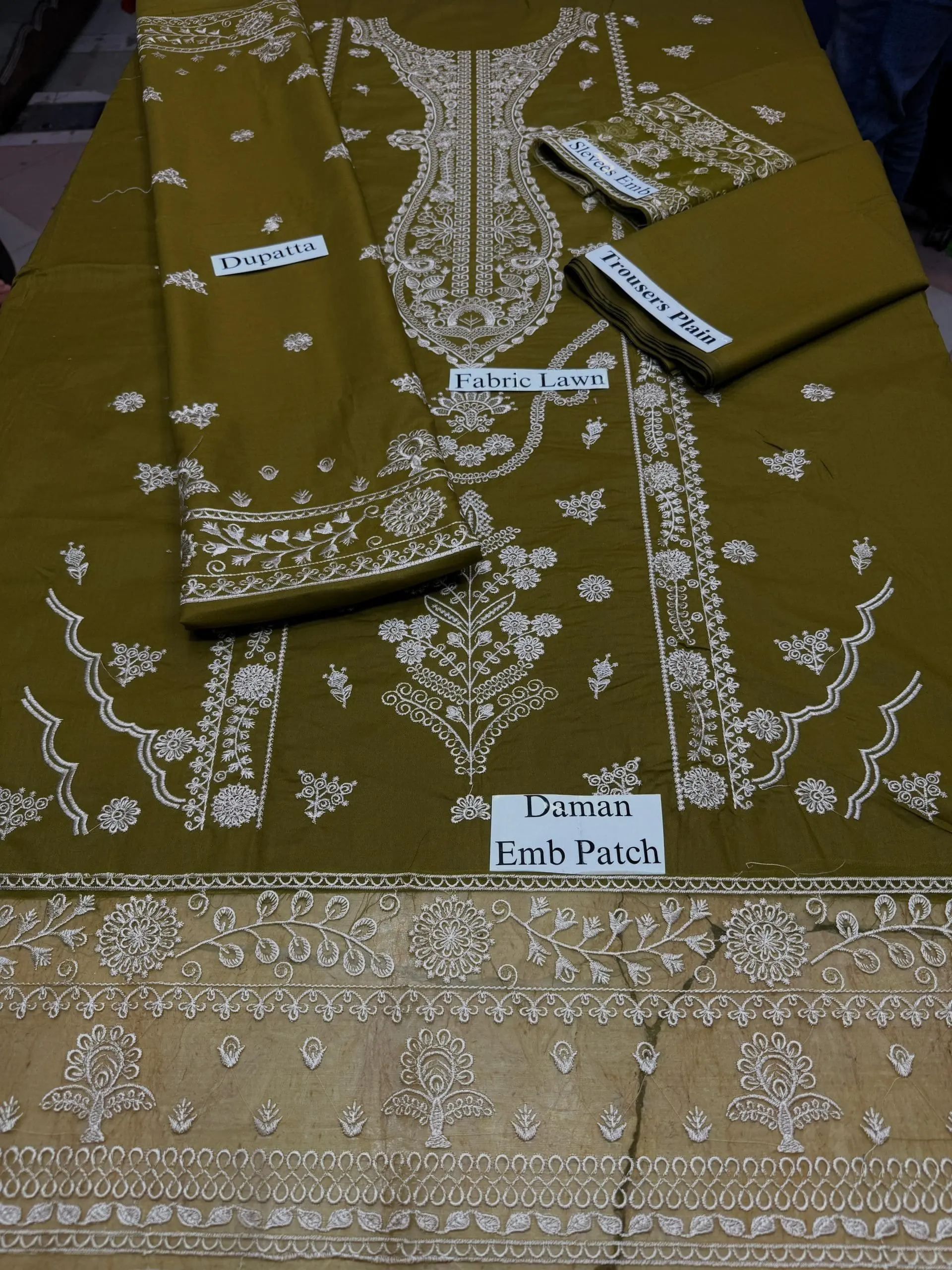 Qalamkar Suit 3 Pcs