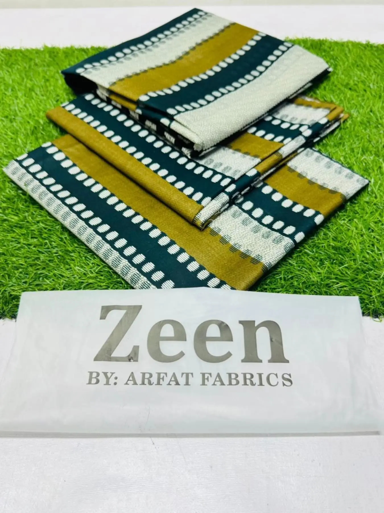 Zeen Unstitched Mustard Teal 3 Piece Lawn Suit