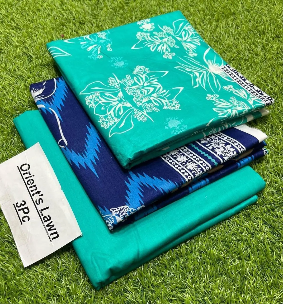 Orient Unstitched Ferozi Printed 3 Piece Lawn Suit