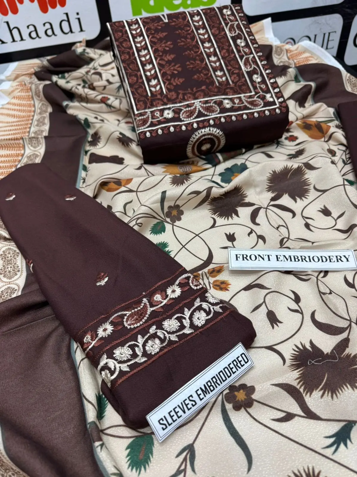 Unstitched Winter Dhanak 3 Piece Embroidered Suit - Image 3