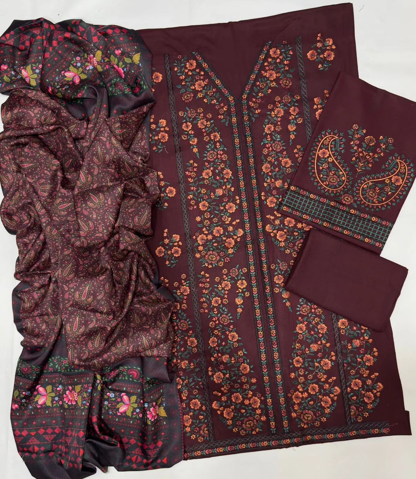 Ramsha Winter Collection – 3 Piece Embroidered Pure Wool Dhanak Suit (Code 5018) - Image 7