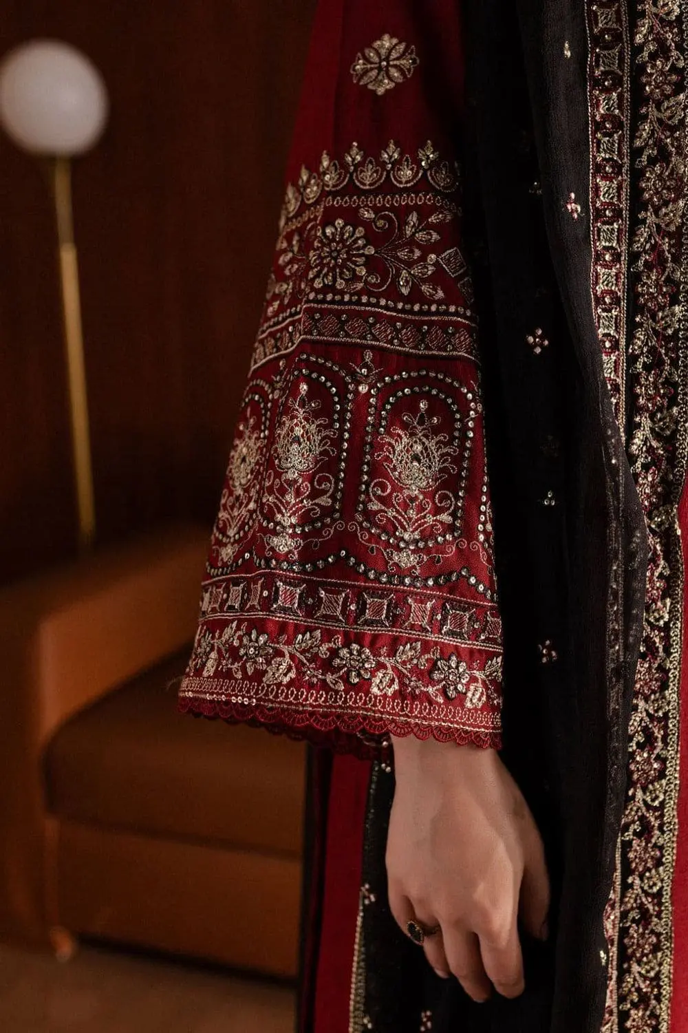 BATIK 7218 – Embroidered Dhanak 3 Piece Winter Suit with Shawl - Image 4
