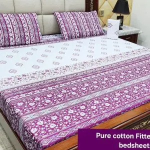 4 Season purple king size pure cotton bedsheet with 2 pillow covers