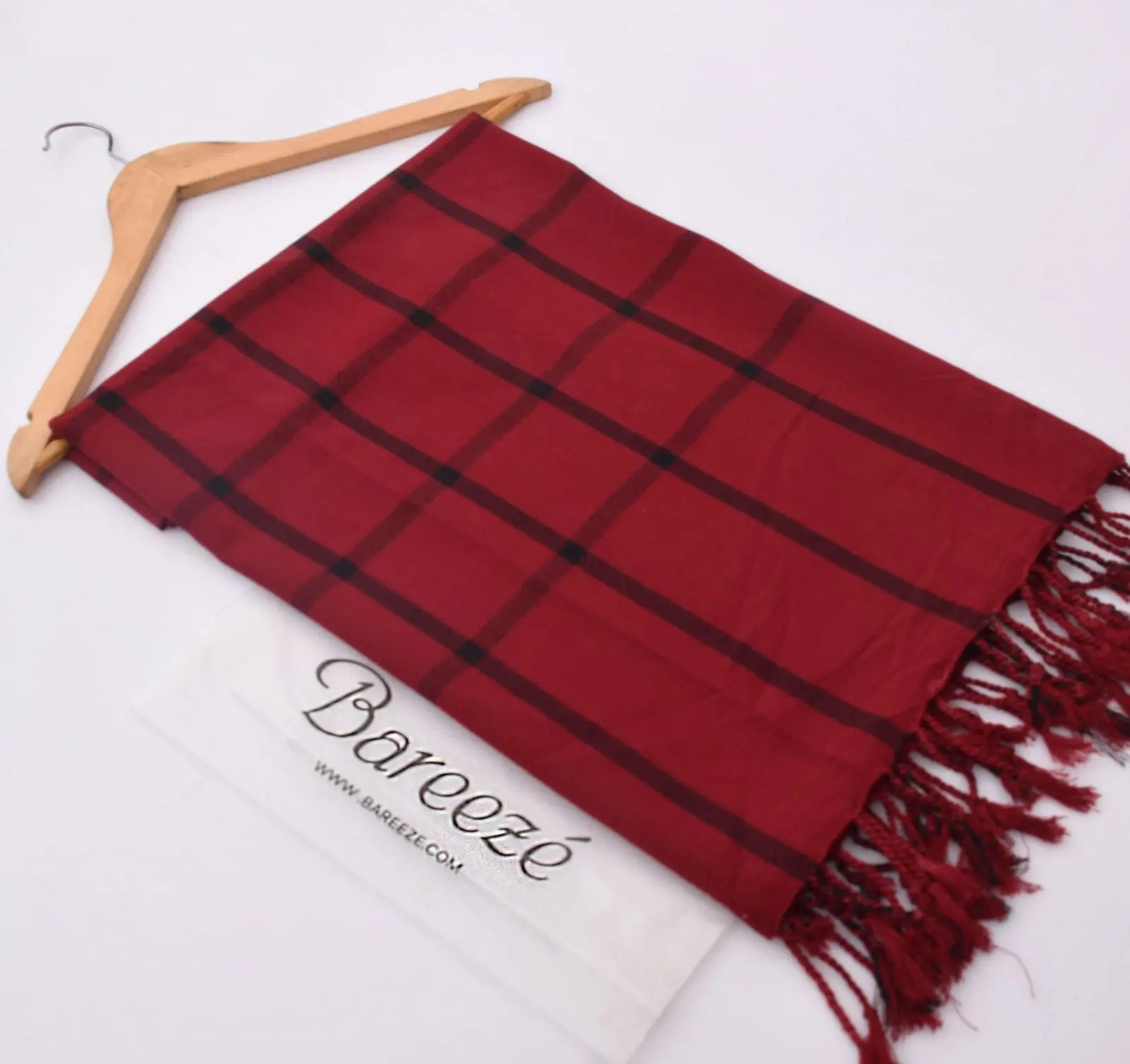Winter Women’s Wool Shawl - Image 2