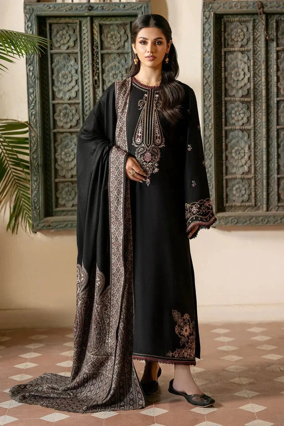 IZEL – 3 Piece Dhanak Casual Winter Suit with Full Embroidery