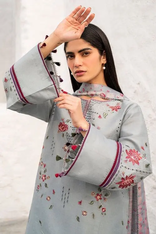 Jazmin Heavy Embroidered Airjet Lawn Suit 3PC - Image 2